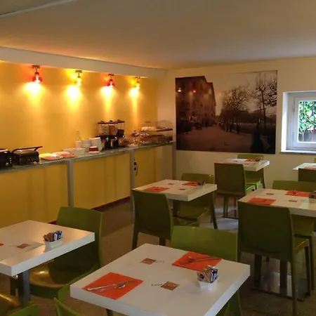 In Elisa & Gentucca Bed & Breakfast 2*