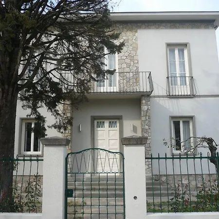 In Elisa & Gentucca Bed & Breakfast