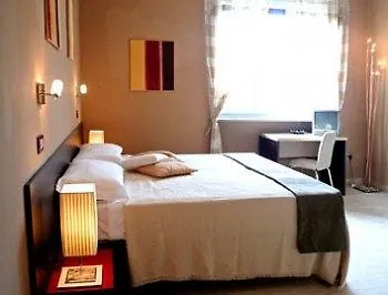 Bed & Breakfast In Elisa & Gentucca Lucca