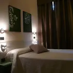 In Elisa & Gentucca Bed & Breakfast 3*