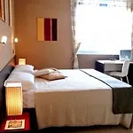Bed & Breakfast In Elisa & Gentucca Lucca