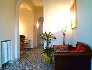In Elisa & Gentucca Bed & Breakfast 2*